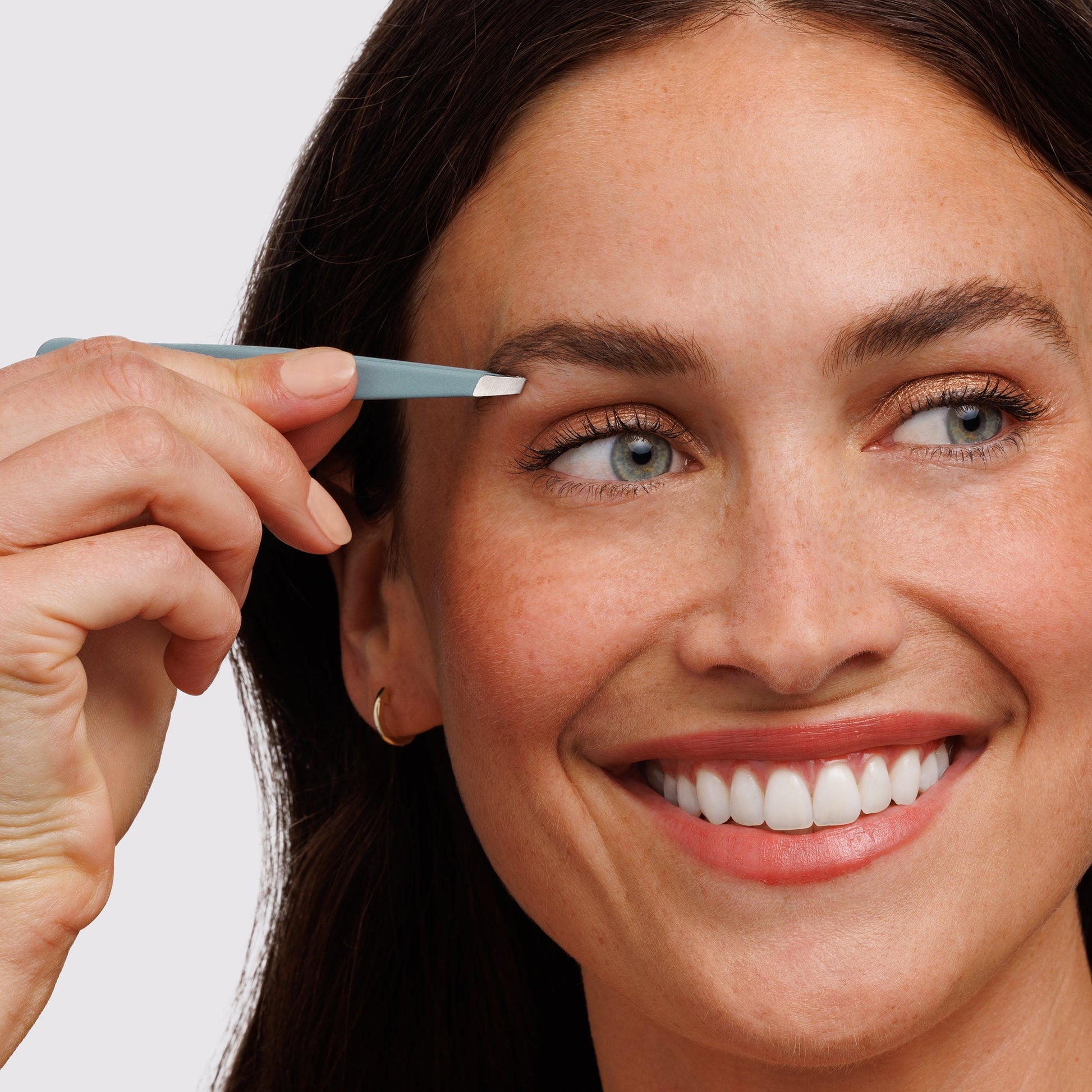 Mist Blue Slant Tweezer