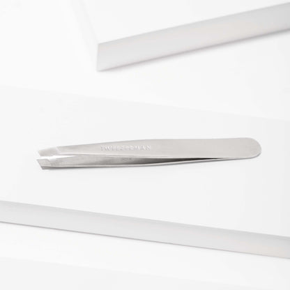 Classic Slant Tweezer